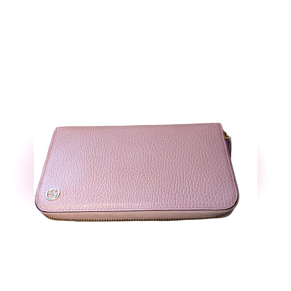 💖 Gently Preloved 💖 PINK 💖 Gucci Betty zip Around long wallet 🤩🤩